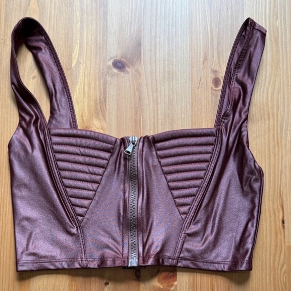 Heroine Sport Celine Top Henna - Picture 5 of 6